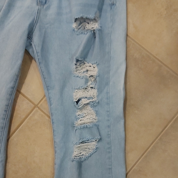 Just USA Women's Light Blue Distressed Boyfriend Jeans - Picture 3 of 10